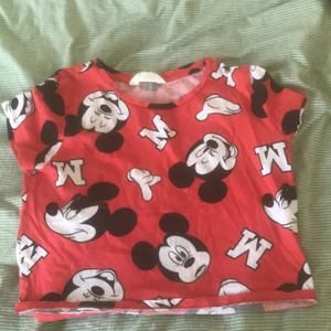 T-shirt - Micke mouse tröja använd 1 gång! 