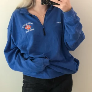 Nike baseboll tröja - Hittad på second hand. Stl XL men blir snygg oversize