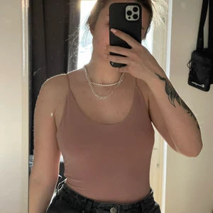 Body  - Fin Body. Storlek S 🌸