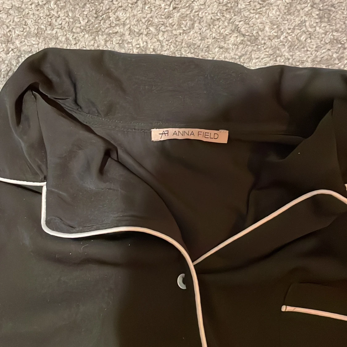 Svart pyamas sett  - 91