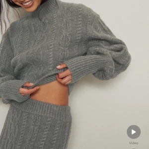 Tröja från nakd - Super fin stickad tröja från Nakd! Använd en gång! Storlek 36! Nypris 449kr!🤍