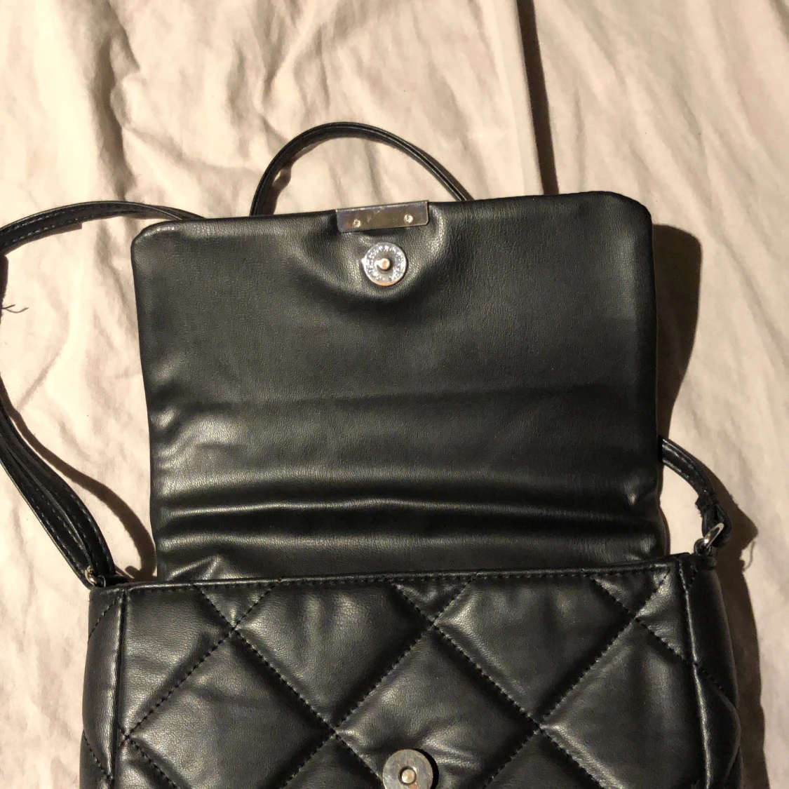 Svart väska - 91
