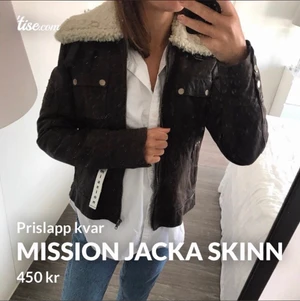 Mission skinn jacka  - Aldrig använt med prislapp kvar. Storlek L men jag är en XS-S och Den sitter lite oversized på mig. Hade passat 38-40 också men då suttit mer figurtätt 