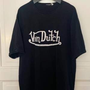 von dutch tee, ej äkta