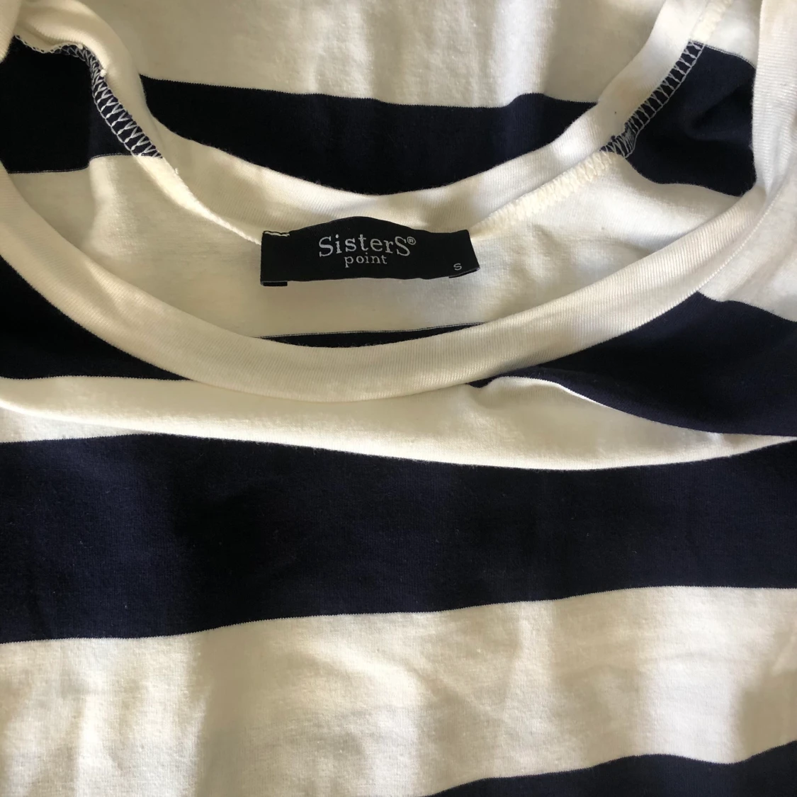 Klänning från Sisters - 91