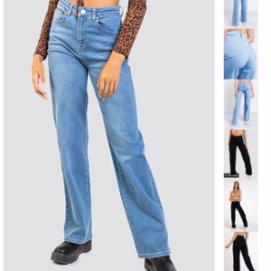 Blåa jeans från madlady - Endast använda en gång, som nya. Köpta för 549kr. Strl EU32 L32 men skulle passa 34 också då dom är stretchiga.