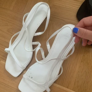 Vita klackar - Använda 2 gånger