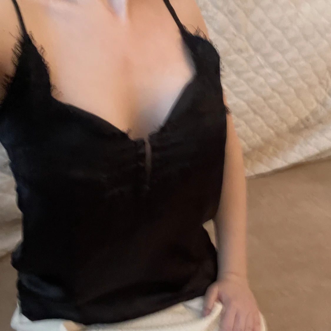 Svart spets- och silkeslinne - 90