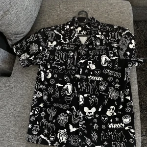 Wasted set till sommaren - Grymt Wasted set till sommare  inköpt på Kennedies för 1600:- bra skick endas använd ett fåtal gånger. 