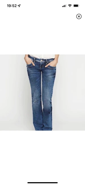 LTB jeans  - Säker dessa super fina bootcut LTB jeans. Lågmidjade. Jättebra skick. Priset kan absolut diskuteras🥰💗💗😍