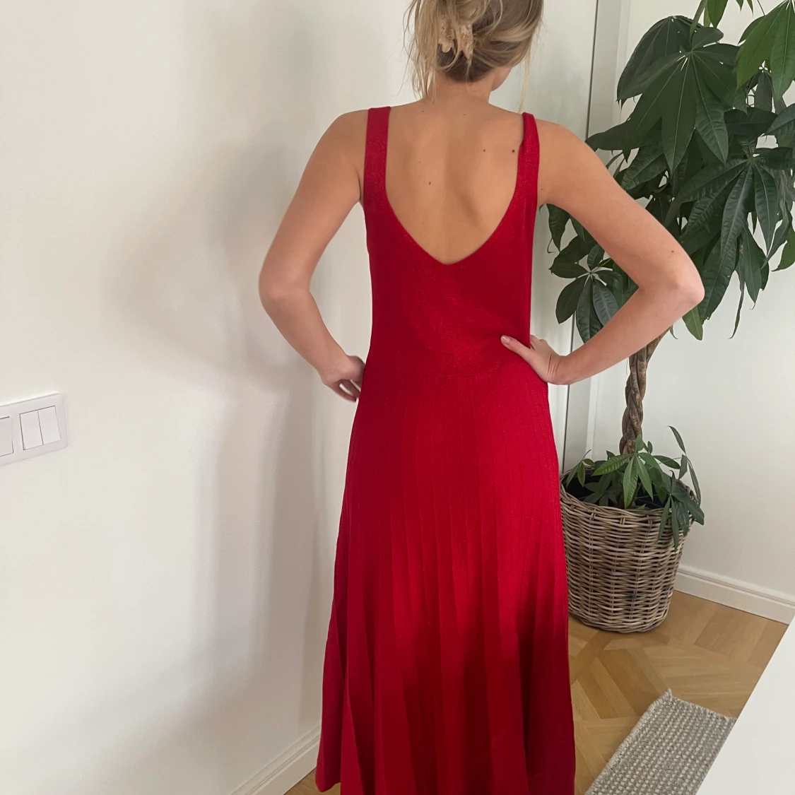 Röd klänning - 91