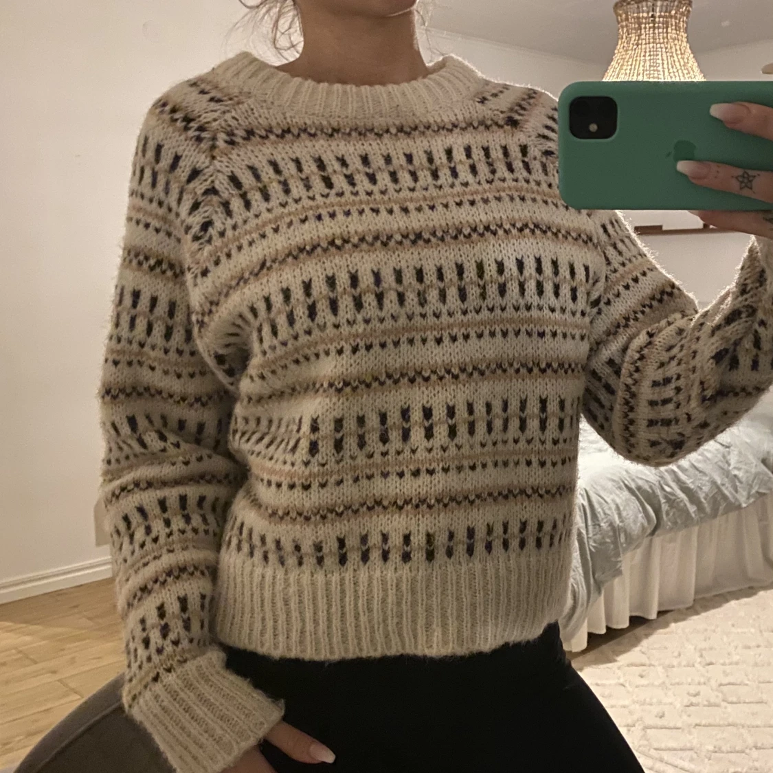 Stickad tröja M  - 90