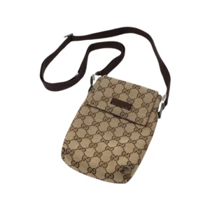 Gucci GG Monogram Messenger Bag - Nyskick 10/10  Nypris 7800 kr 
