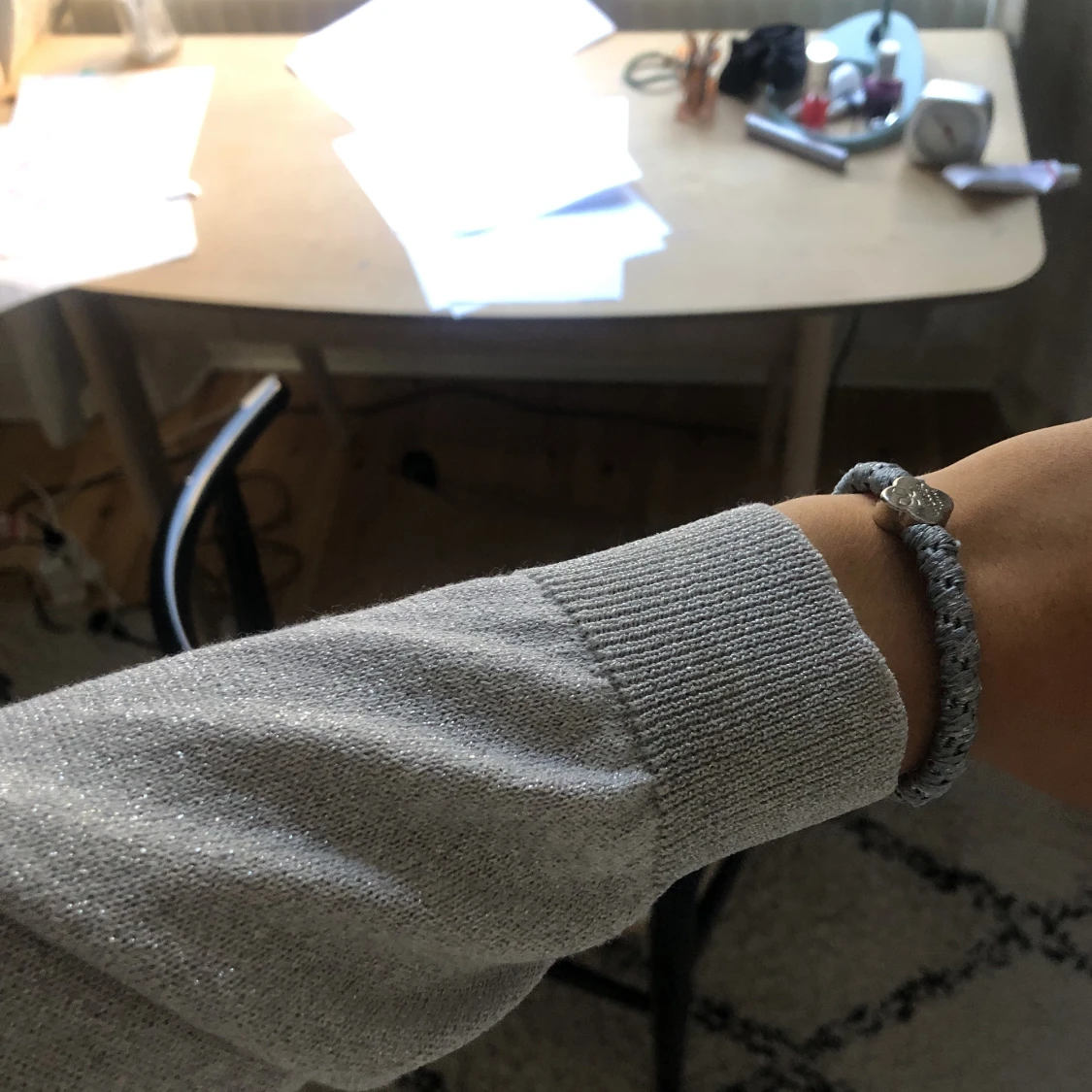 Glittrig tröja  - 90