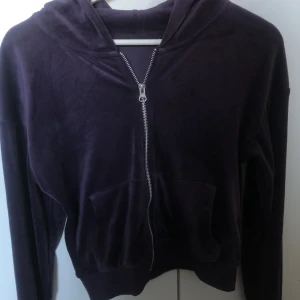 Snygga mjukis  - Fint mjukissett som går att köpas separat och tillsammans. I nyskick då det är använd enstaka gånger. 150 st eller 250 för båda❤️