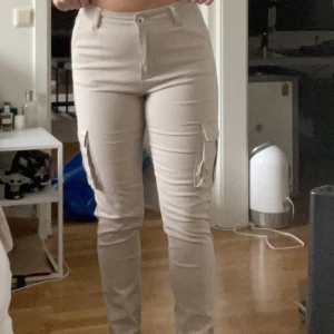 Cargo pants - Från madlady, strl M, knappt använda