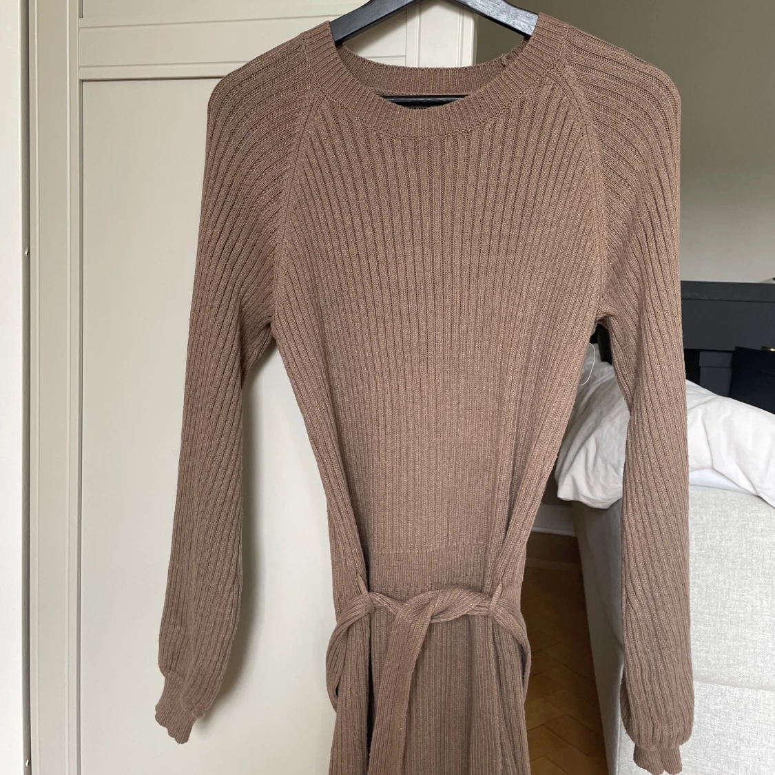 Stickad klänning  - 90