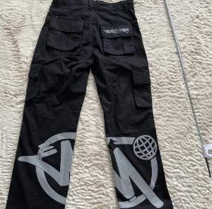 Y2K printed cargo pants 