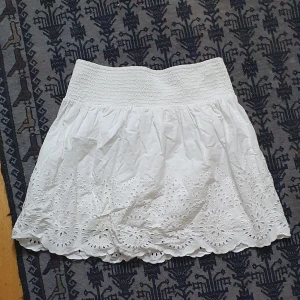 Fin summer kjol - I mycket bra skick och passar s_ m