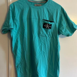 Calvin Klein T-hirt - Använd 1 gång och tvättad. 