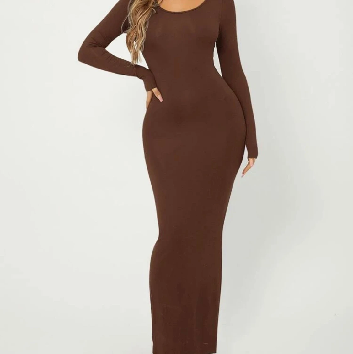 Brun lång klänning 