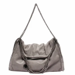 Liknande Stella McCartney väska - Liknande väska som på bilden!  Oanvänd!