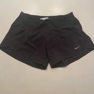 Nike shorts i storlek xs🌟