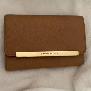 plånbok  - äkta aldrig använt nypris899kr