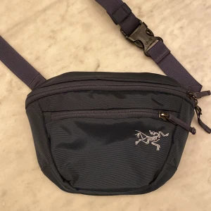 Arc’teryx Väska  - Säljer en Arc’teryx väska! Skriv för frågor eller fler bilder! PRISET ÄR SÄNKT FRÅN 450