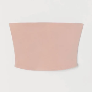 Två tubtoppar  - Två stycken tubtoppar från hm, aldrig använda pga inte min stil, 20kr styck eller båda för 30kr ❤️