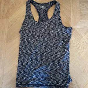 Fint träningslinne  - Superbra skick 