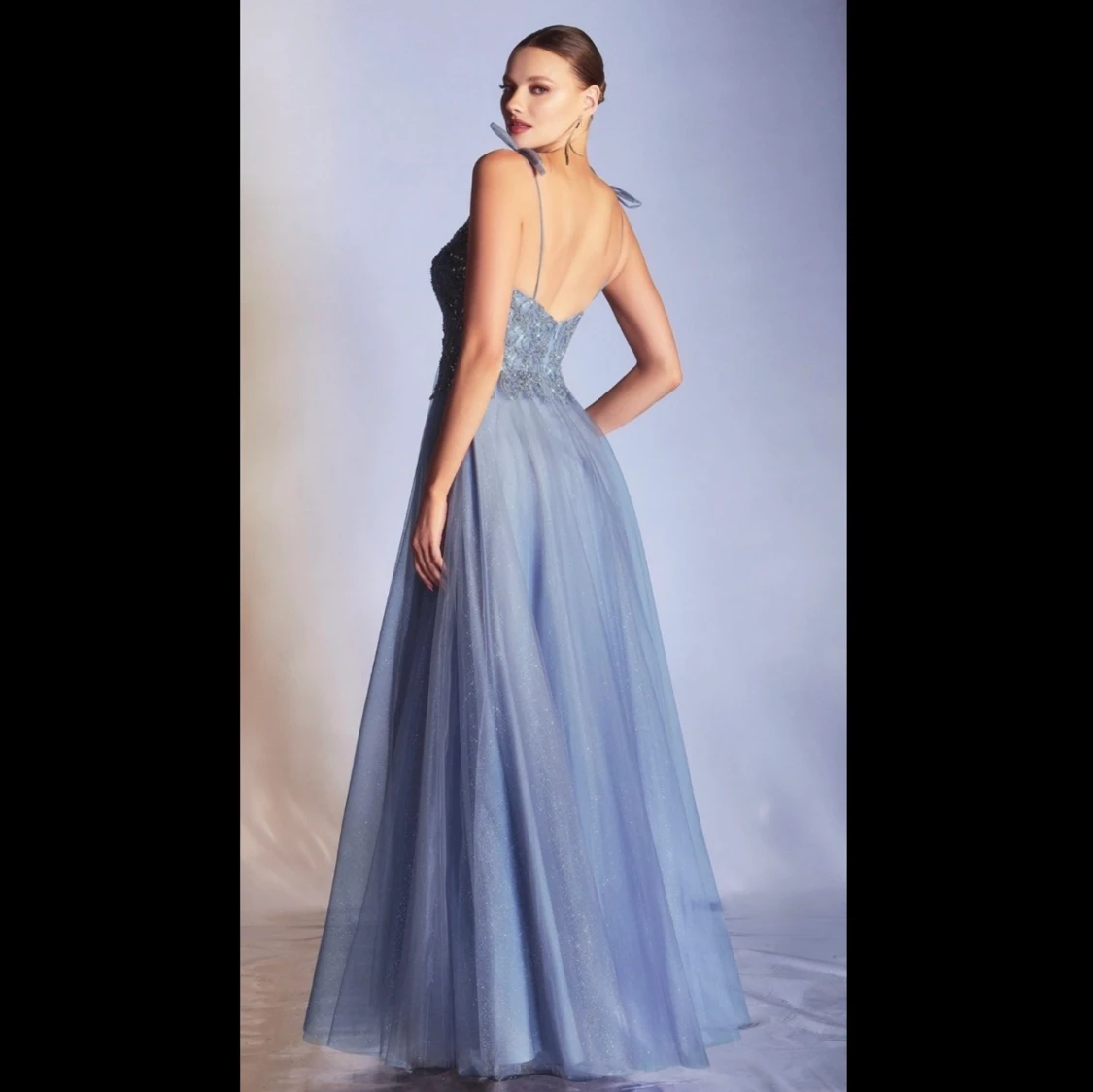Balklänning från Cinderella Divine  - 91