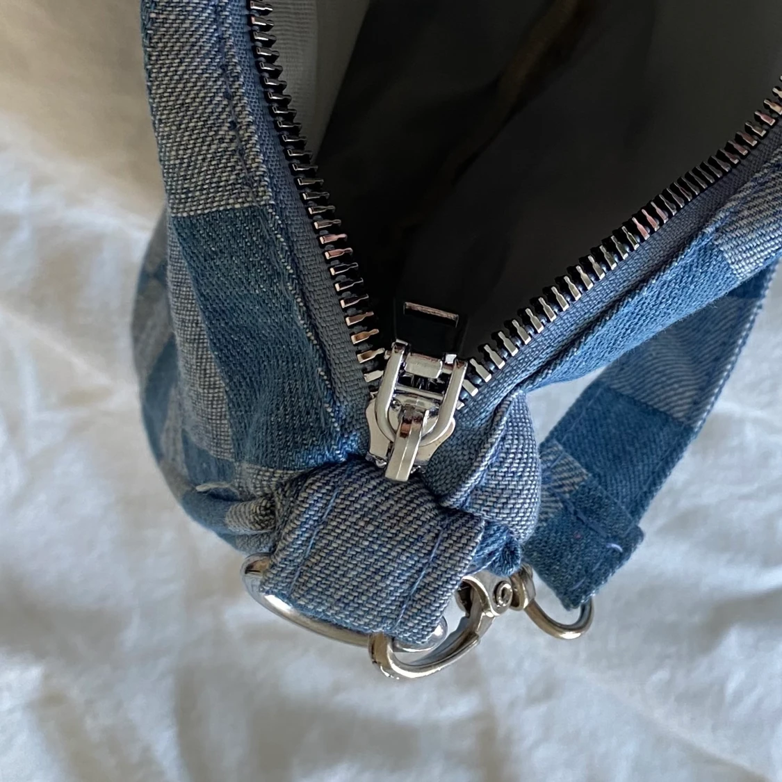 Super snygg väska - 90