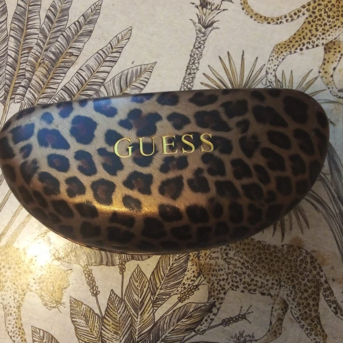 Guess Fodral - 90