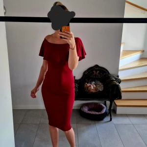 Kläning xs-s  - Fint skick,som y