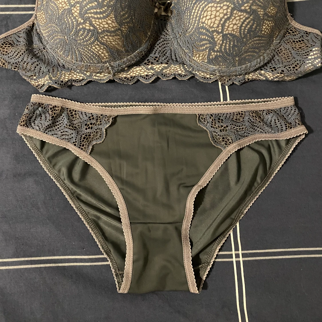 Trosa med bh - 90