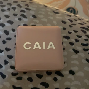 Caia blush  - Säljer denna pink lemonade blush använd fåtal gånger 
