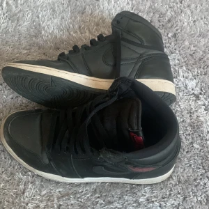 Jordan 1 - Slick 6/10