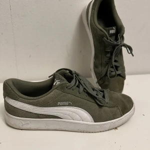 Puma Sneakers - Gröna puma sneakers storlek 42