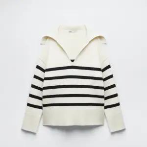 Säljer denna superfina randiga tröja från Zara, nypris 399 kr💕