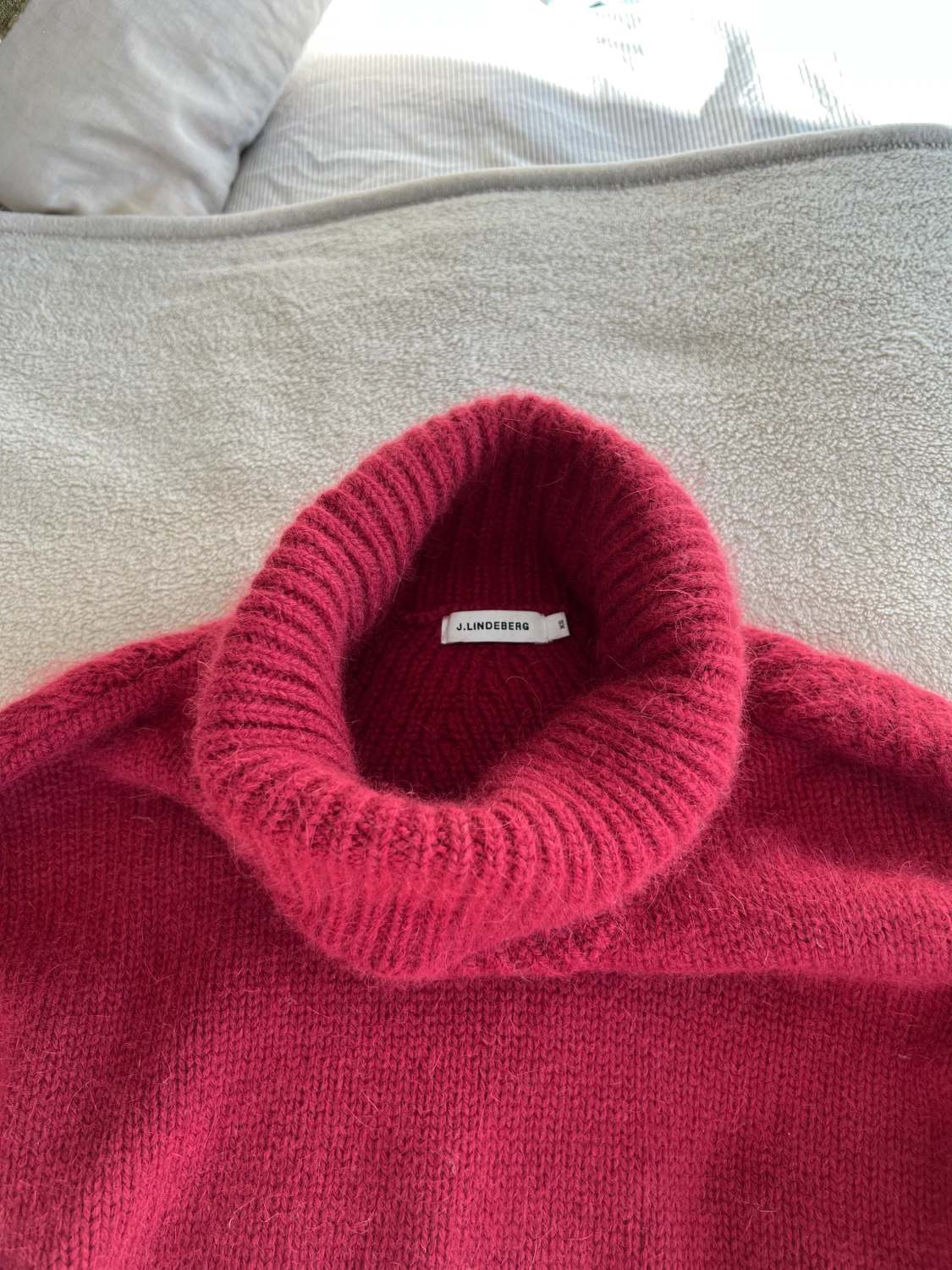 J.Lindeberg tröja  - 90