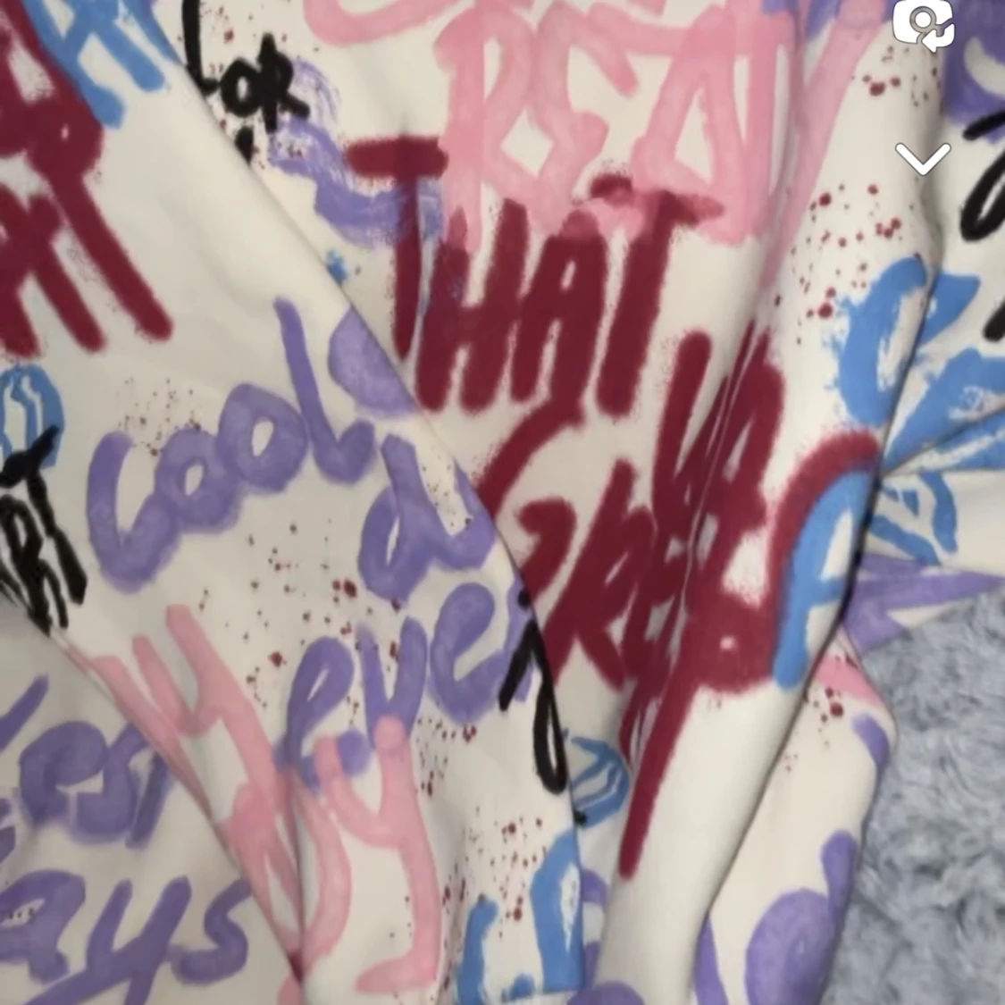 Graffiti hoodie - 91