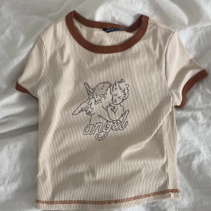 Tröja  - En vanlig fin tröja❤️