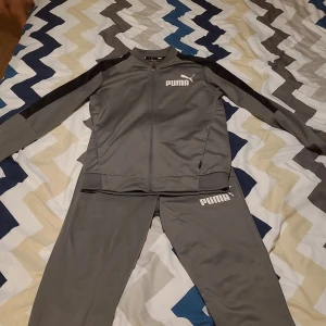 Puma tracksuit - Bra för träningen 