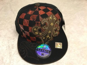 Leader Broderi Kepsar  - Vuxen stlk  99kr/st  Frakt 49kr