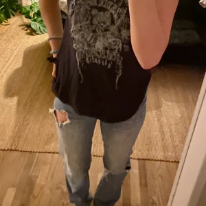 Snygga Zara jeans  - Sjukt snygga jeans från zara💗