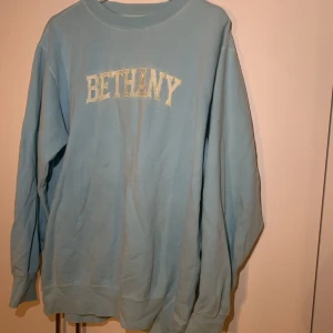 Vintage crewneck - Snygg vintage crewneck, köpt på govintage. Knappt använd 