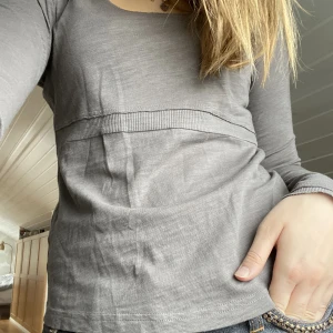 Tunn tröja - Tunn långärmad tröja från märket sandwich ❤️ Frakt ingår inte i priset!