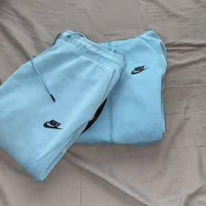 Nike tech - Hela dressen för 450snabbaffär!!!  