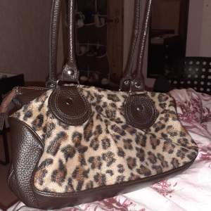 En brud leopard mönstrad handväska, Använd 2ggr